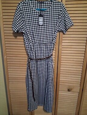 Black & White Gingham Midi Dress